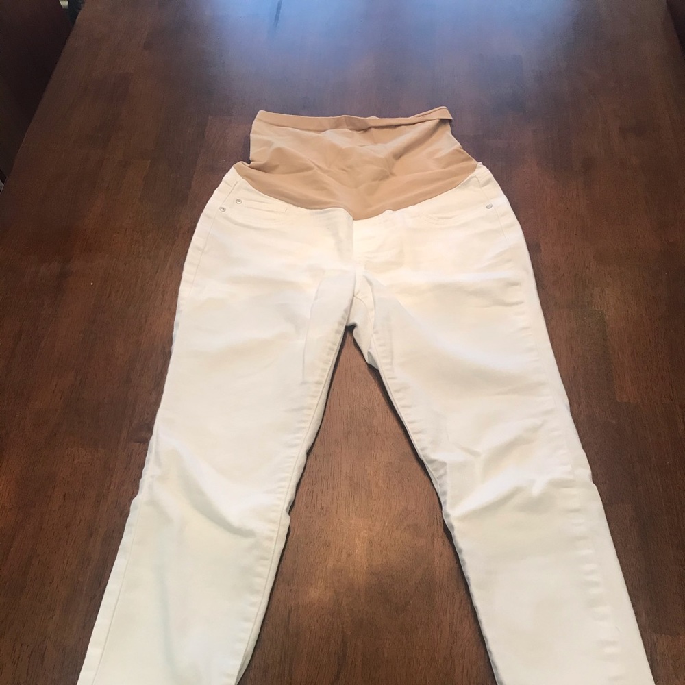 White maternity jeans - size 26